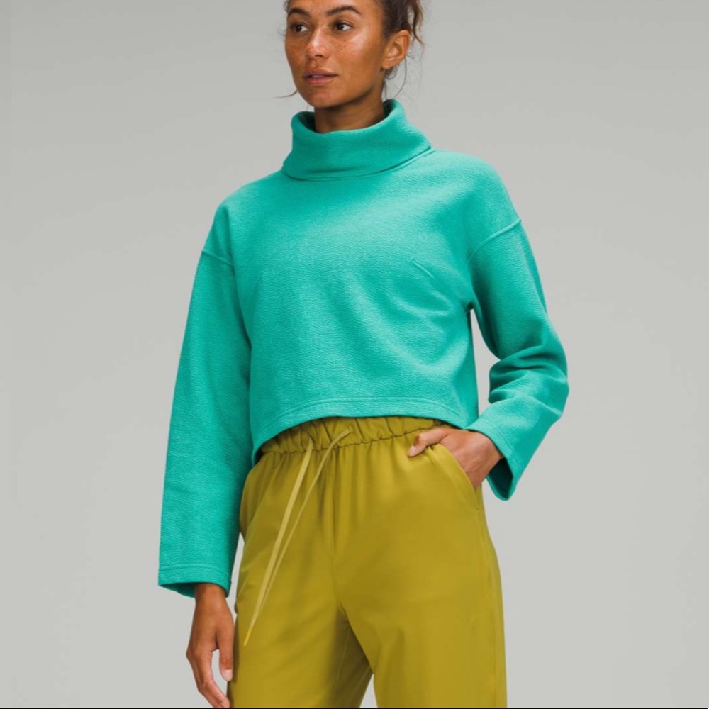 lululemon Ribbed Funnel Neck Pullover